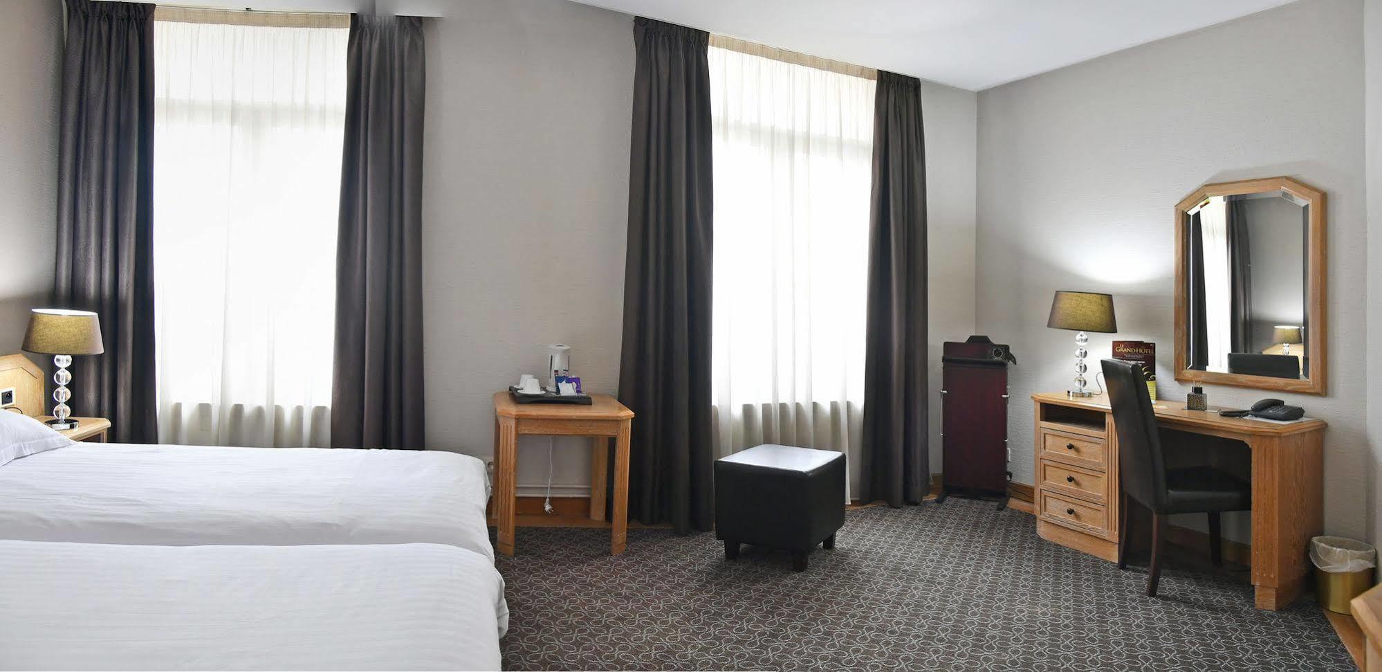 Le Grand Hotel 생캉탱 외부 사진